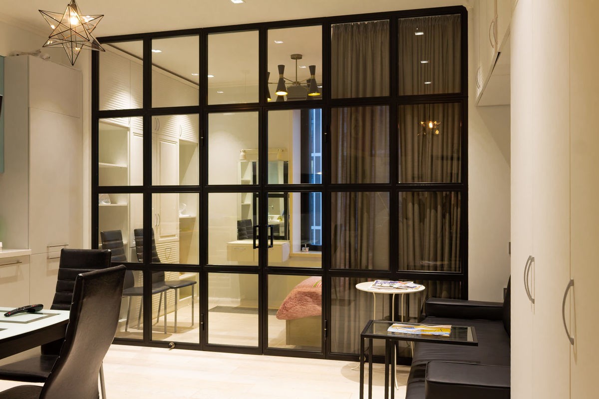Алюминиевая перегородка для зонирования пространства GFTD673 Алюминиевая перегородка для зонирования пространства GFTD673